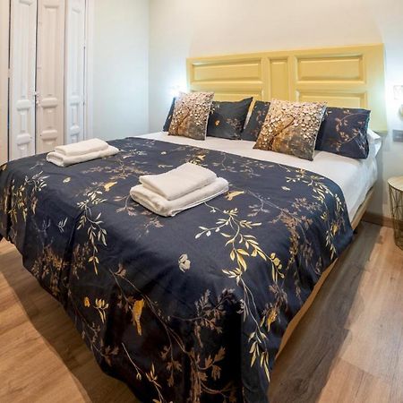2 Bedrooms 1.5 Bathrooms Furnished - Justicia - Refurbished - Mintystay Madrid Eksteriør bilde