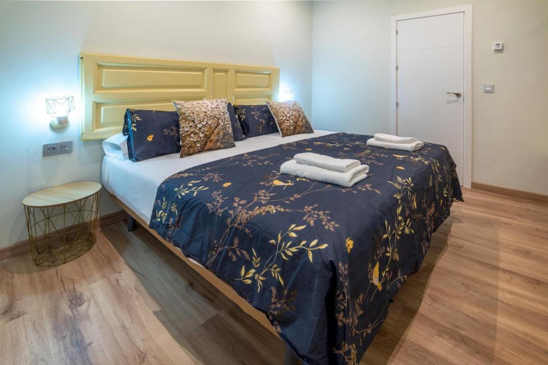 2 Bedrooms 1.5 Bathrooms Furnished - Justicia - Refurbished - Mintystay Madrid Eksteriør bilde