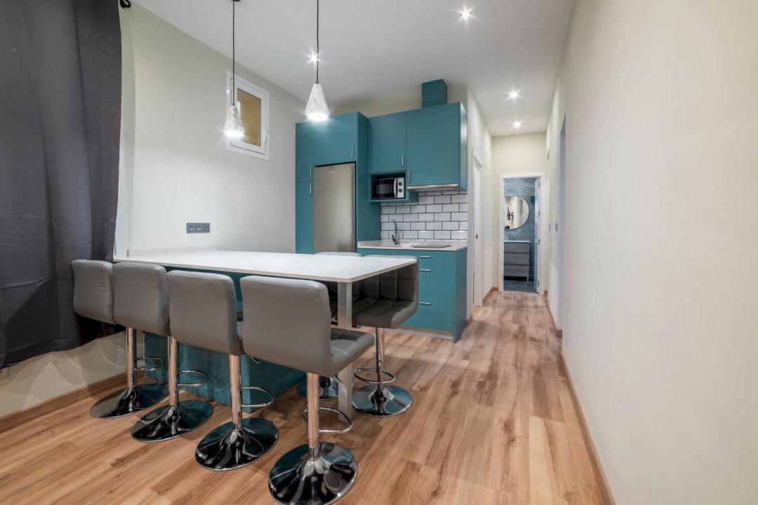 2 Bedrooms 1.5 Bathrooms Furnished - Justicia - Refurbished - Mintystay Madrid Eksteriør bilde
